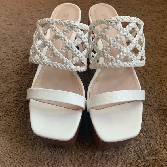 SCHUTZ Rinna Mule in White - Picture 5 of 6